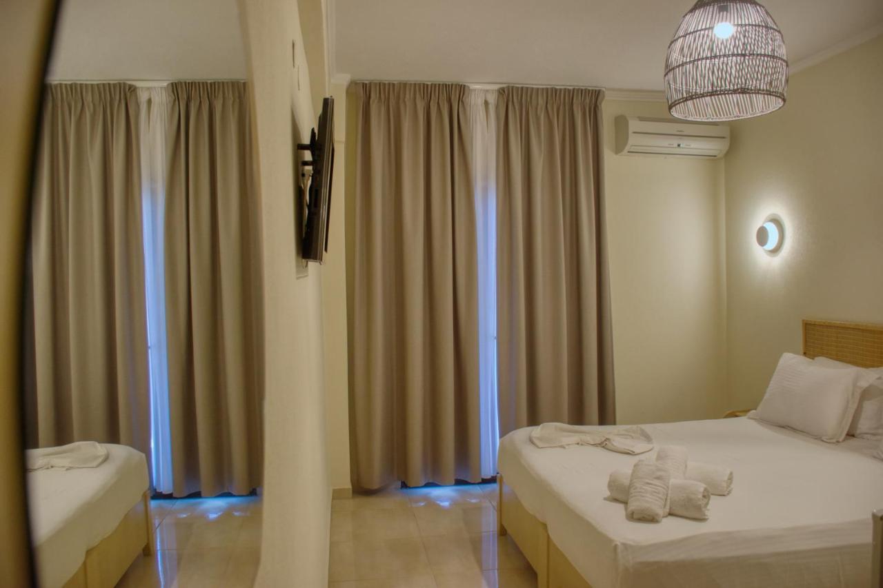 Hotel Viky Sarti Esterno foto