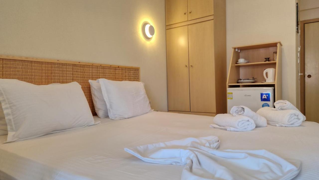 Hotel Viky Sarti Esterno foto