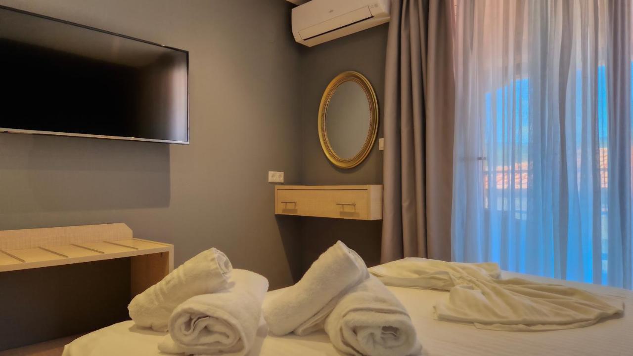 Hotel Viky Sarti Esterno foto