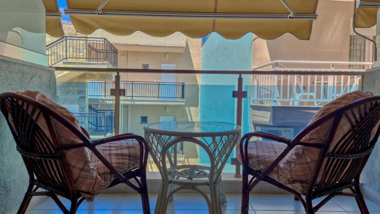 Hotel Viky Sarti Esterno foto